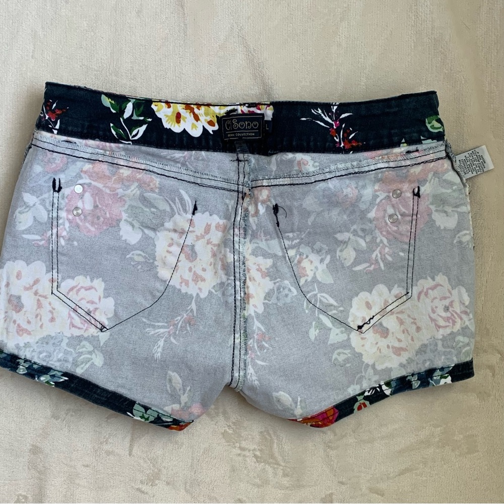 CI SONO  Denim Shorts/Hot Pants Bright Vivid Floral‎ Pockets JR/MISSY SIZE L - Picture 6 of 8